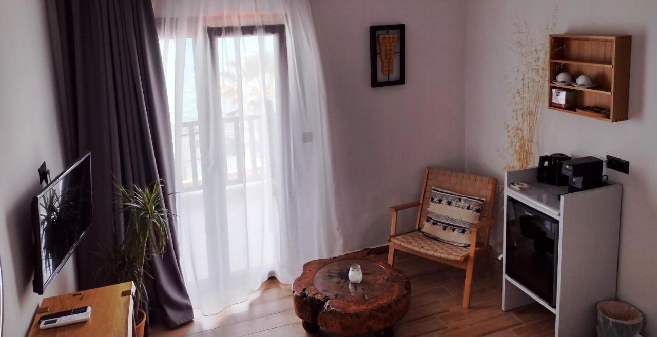 Eleni'S Sea View Adults Only Pefkochori Extérieur photo