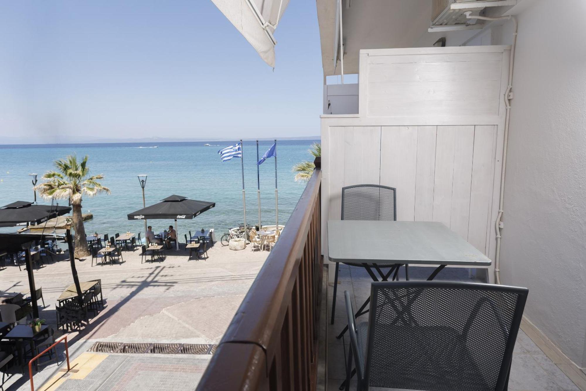 Eleni'S Sea View Adults Only Pefkochori Extérieur photo